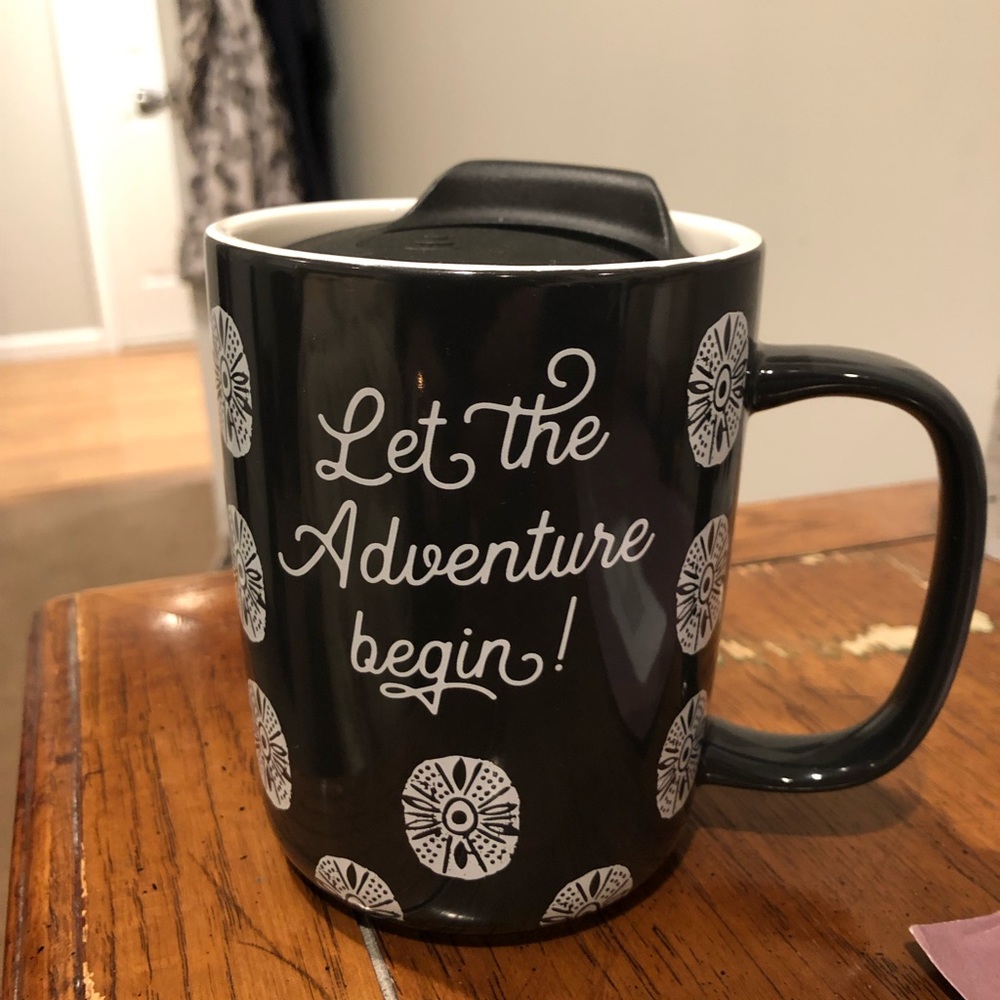Mug with travel top